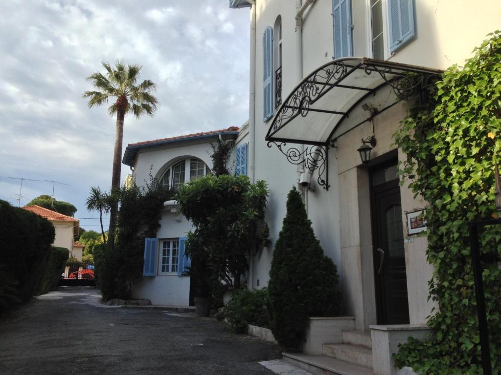 Hotel Alexandre III Cannes Exterior photo